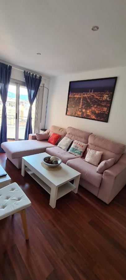הוספיטלט דה יוברגאט Habitaciones Camp Nou Apartment מראה חיצוני תמונה