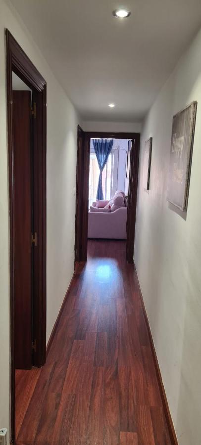 הוספיטלט דה יוברגאט Habitaciones Camp Nou Apartment מראה חיצוני תמונה