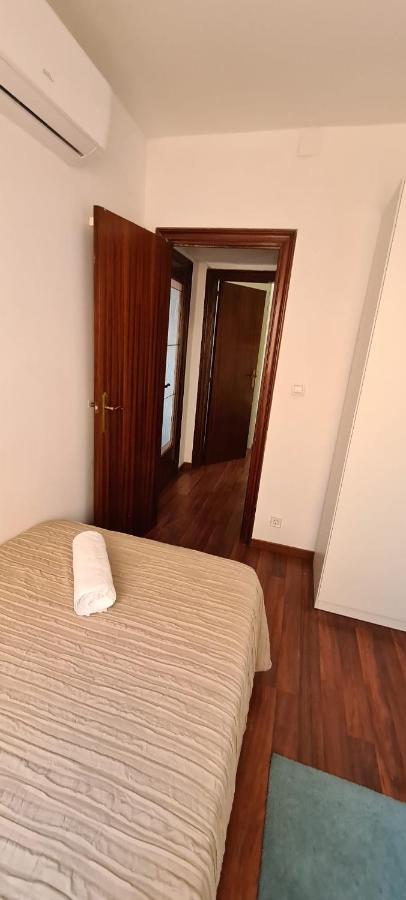 הוספיטלט דה יוברגאט Habitaciones Camp Nou Apartment מראה חיצוני תמונה